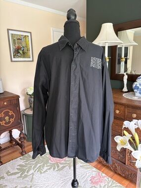 Vintage Guess Black Long-Sleeve Button-Down Shirt with Studded Patch